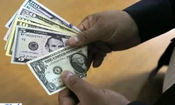 قیمت امروز دلار بازار را بهم ریخت (پنجشنبه ۳ مهر ۱۴۰۴)