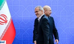 وزرای اقتصاد زیر تیغ استیضاح | نوسانات ارزی قربانی می‌گیرد!