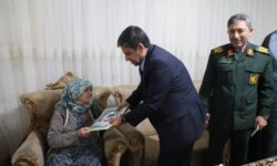 تجلیل استاندار اردبیل از مادر شهید والامقام احمد غلامی