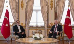 دیدار و گفت‌وگوی سفیر ایران در ترکیه با استاندار استانبول