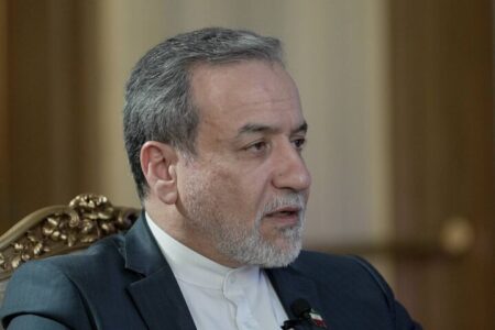 عراقچی: آمریکا اراده انجام مذاکرات واقعی را ندارد