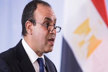 وزیر خارجه مصر زنگ خطر را درباره اوضاع خطرناک منطقه به صدا درآورد