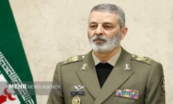 پیام تبریک سرلشکر موسوی به فرمانده نداجا به مناسبت روز نیروی دریایی