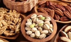 آجیل شب یلدا گروگان بازی ارزی؛ از عدم بازگشت ارز صادراتی تا فشار برای راه‌اندازی تالار سوم