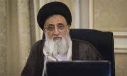 آیت الله مدرسی یزدی: مبنای اسلام است که همه موحد و با هم باشند