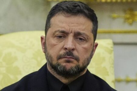 اعلام آمادگی «زلنسکی» برای صرف‌نظر از پیوستن به ناتو