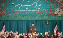 الگوی زن تراز در نگاه رهبر انقلاب؛ انسان عرشی و کنشگر اجتماعی