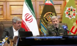 امیر حاتمی: لحظه‌ای را در ارتقای توان دفاعی از دست ندادیم