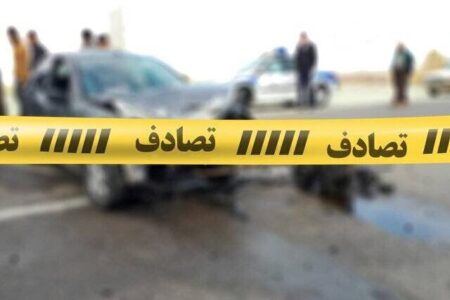 انحراف پژو پارس در خیابان امام رضا اصفهان ۵ مصدوم داشت