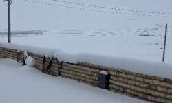 بارش سنگین برف در روستاهای کاشان