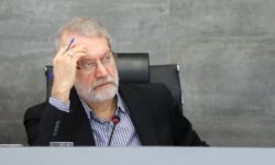 تسلیت لاریجانی در پی درگذشت حجت‌الاسلام صالحی‌منش