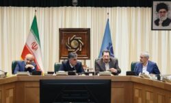 تشکیل فوری جلسه تیم اقتصادی دولت با موضوع دلار و معیشت