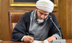 دعای حجت الاسلام قمی برای بهبودی رضا امیرخانی با اشاره به کتاب «من او»
