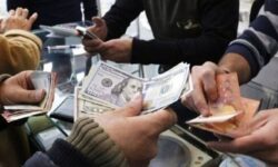 دلار بی رقیب می تازد | تقاضاهای کاذب برای خرید ارز در اوج