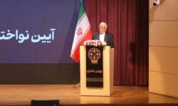 دولت با تمام قدرت از بورس حمایت می‌کند/ تنظیم‌گری نباید مانع کارآمدی بازار سرمایه شود