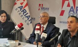 دولت منتظر تغییر سالیانه حداقل دستمزدها نباشد؛ حقوق پایه حداقل ۳۰۰ دلار/ بانک های بی رحم