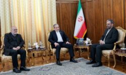 دیدار سفیر ایران در تاجیکستان با وزیر امور خارجه