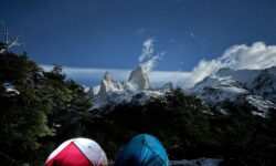 راهنمای خرید بهترین چادر کوهنوردی + معرفی ۵ مدل برتر بازار و مزایا و معایب آن‌ها