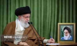 رهبر انقلاب: ایران پرچم مقابله با نظام سلطه را برافراشته است