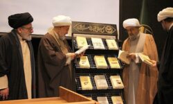 رونمایی از ۱۲ عنوان کتاب پژوهشگاه مطالعات تقریبی در هفته پژوهش