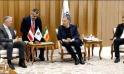 سفیر اتریش: صدور روادید برای ایرانیان از سر گرفته می‌شود