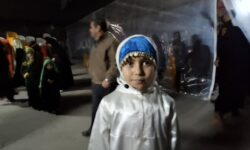 صدای ماندگار دختر کوچک شاهرودی در مراسم وداع با شهید گمنام