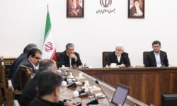 عارف: ایران مرکز مبادلات انرژی منطقه می‌شود