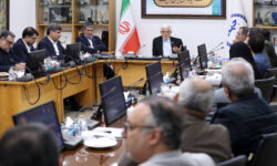 عارف: سهم ۱۶ آذر در پیروزی انقلاب اسلامی بی‌نظیر است