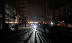 قطع برق ۵۰۰ هزار مشترک در کی‌یف