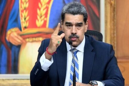 مادورو: ۲۵ هفته است که درگیر کارزار دزدی دریایی هستیم