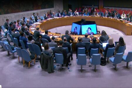 مسکو: ایران در اثنای مذاکره هدف قرار گرفت؛پاکستان:گفتگو جایگزینی ندارد
