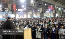 مصلی نماز جمعه اهواز به مسجد جامع امام خمینی (ره) تبدیل شد
