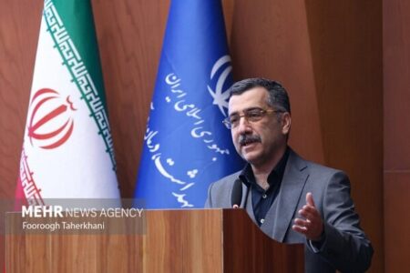 معاون تحقیقات وزارت بهداشت: پژوهش مسیر اصلی ارتقای سلامت جامعه است