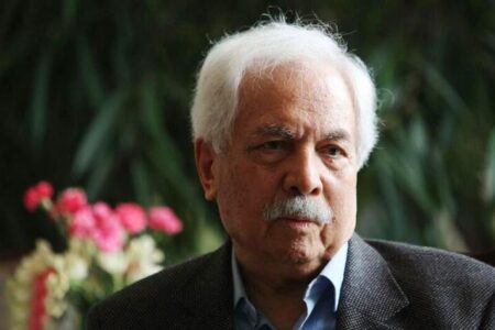 منظومه فکری معتمدنژاد درباره نقش حیاتی ارتباطات در طرح‌های توسعه ملی
