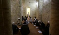 نگاهی بر مواضع و نظریات حوزه علمیه نجف پیرامون نظریه دولت