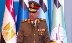 هشدار وزیر دفاع مصر درباره جنگ تمام عیار  و سرنوشت نامعلوم دنیا