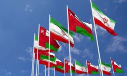 وزیر خارجه در مراسم روز ملی عمان در تهران حضور یافت