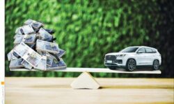 وزیر صمت به افزایش قیمت خودروهای مونتاژی ورود کرد