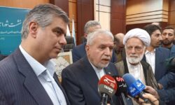 وزیر: چرخ اقتصاد ایران با موج‌های گردشگری دریایی به حرکت درمی‌آید