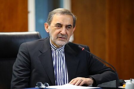 ولایتی: بیانیه‌های سیاسی واقعیت مالکیت جزایر ایرانی را تغییر نمی‌دهد