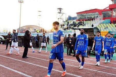 پنجره زمستانی استقلال بسته شد!