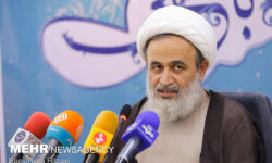 پژوهش لازمه نقد در مداحی است؛ نمونه حکمرانی مردم پایه در هیئت‌ها