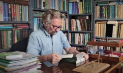 گرامیداشت مقام حکمی و فلسفی منوچهر صدوقی سها