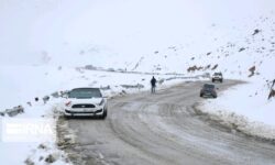 یخبندان شدید در ایلام؛ دما بین ۵ تا ۱۰ درجه در استان کاهش یافت