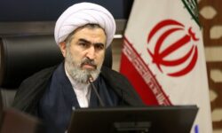 ۳۰۰ درس تفسیر و علوم قرآن در حوزه‌های علمیه تشکیل می‌شود