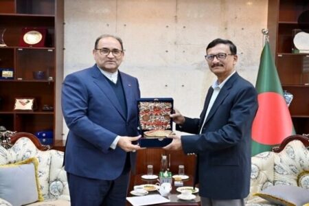 ابلاغ نامه عراقچی به وزیر خارجه بنگلادش