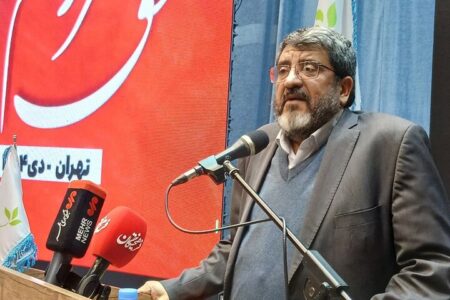 ایزدی: دشمن شناسی موضوع بسیار مهمی است