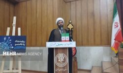 بانوان با روایت صحیح مقابل توطئه‌های دشمن در فضای مجازی بایستند