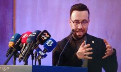 جلایی پور: ما مبارز خیابانی نیستیم؛ به دنبال ساخت پل هستیم نه دیوار