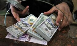 حذف تدریجی ارز ترجیحی؛ ورود به فاز تک نرخی با برچیدن تالار اول